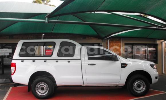 Acheter Occasion Voiture Ford Ranger Blanc à Livingstone, Zambie Acheter Occasion Voiture Ford Ranger Blanc à Livingstone, Zambie