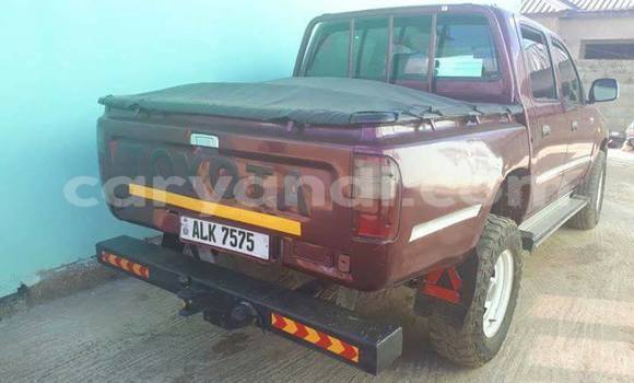 Nunua Ilio tumika Toyota Hilux Nyekundu Gari ndani ya Lusaka nchini Zambia Nunua Ilio tumika Toyota Hilux Nyekundu Gari ndani ya Lusaka nchini Zambia