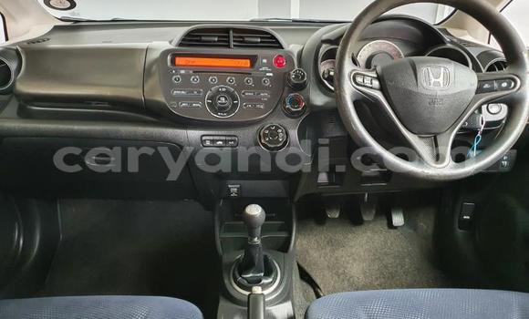 Nunua Ilio tumika Honda Jazz Fedha Gari ndani ya Lusaka nchini Zambia Nunua Ilio tumika Honda Jazz Fedha Gari ndani ya Lusaka nchini Zambia