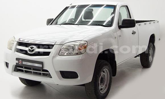 Acheter Occasion Voiture Mazda BT-50 Blanc à Lusaka, Zambie