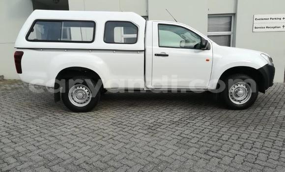 Acheter Occasion Voiture Isuzu D–MAX Blanc à Kitwe, Zambie Acheter Occasion Voiture Isuzu D–MAX Blanc à Kitwe, Zambie