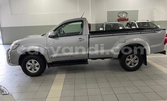Acheter Occasion Voiture Toyota Hilux Gris à Kitwe, Zambie Acheter Occasion Voiture Toyota Hilux Gris à Kitwe, Zambie