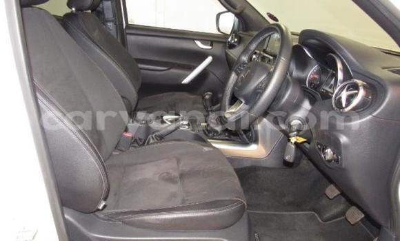 Tenga Tsaru Mercedes‒Benz X-klasse Concept Chena Mota in Kitwe in Zambia Tenga Tsaru Mercedes‒Benz X-klasse Concept Chena Mota in Kitwe in Zambia