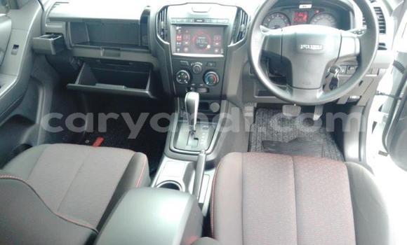 Acheter Occasion Voiture Isuzu D–MAX Blanc à Kitwe, Zambie Acheter Occasion Voiture Isuzu D–MAX Blanc à Kitwe, Zambie