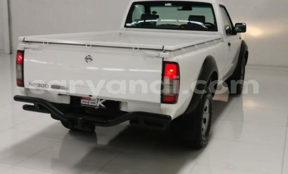 Tenga Tsaru Nissan NP 300 Chena Mota in Livingstone in Zambia Tenga Tsaru Nissan NP 300 Chena Mota in Livingstone in Zambia