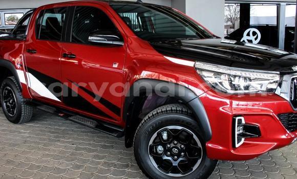 Nunua Ilio tumika Toyota Hilux Nyekundu Gari ndani ya Zambezi nchini Kaskazini-Magharibi