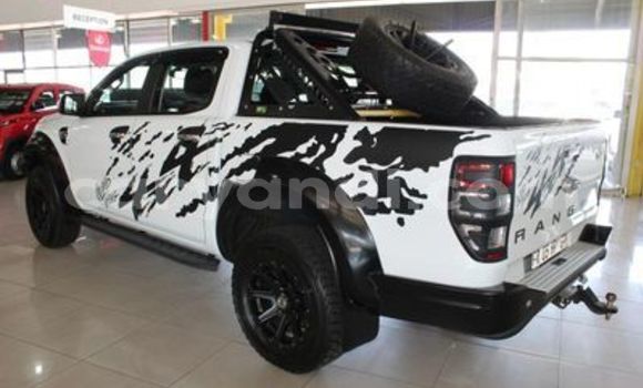 Acheter Occasion Voiture Ford Ranger Blanc à Livingstone, Zambie Acheter Occasion Voiture Ford Ranger Blanc à Livingstone, Zambie