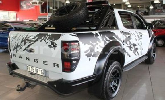 Acheter Occasion Voiture Ford Ranger Blanc à Livingstone, Zambie Acheter Occasion Voiture Ford Ranger Blanc à Livingstone, Zambie