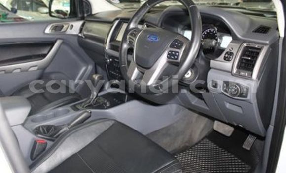 Acheter Occasion Voiture Ford Ranger Blanc à Livingstone, Zambie Acheter Occasion Voiture Ford Ranger Blanc à Livingstone, Zambie