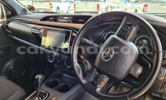 Buy Used Toyota Hilux White Car in Kitwe in Zambia Buy Used Toyota Hilux White Car in Kitwe in Zambia