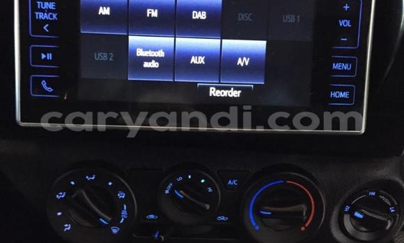 Acheter Occasion Voiture Toyota Hilux Blanc à Kitwe, Zambie Acheter Occasion Voiture Toyota Hilux Blanc à Kitwe, Zambie