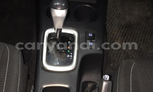 Acheter Occasion Voiture Toyota Hilux Blanc à Kitwe, Zambie Acheter Occasion Voiture Toyota Hilux Blanc à Kitwe, Zambie