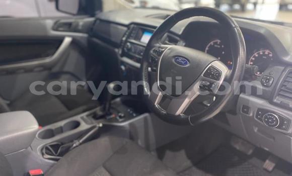 Acheter Occasion Voiture Ford Ranger Blanc à Livingstone, Zambie Acheter Occasion Voiture Ford Ranger Blanc à Livingstone, Zambie