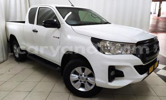 Buy Used Toyota Hilux White Car in Kitwe in Zambia Buy Used Toyota Hilux White Car in Kitwe in Zambia
