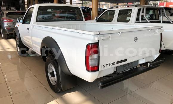 Acheter Occasion Voiture Nissan NP 300 Blanc à Ndola, Zambie Acheter Occasion Voiture Nissan NP 300 Blanc à Ndola, Zambie