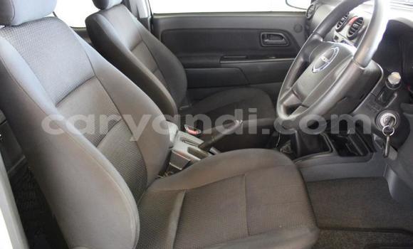 Acheter Occasion Voiture Isuzu KB Blanc à Kitwe, Zambie Acheter Occasion Voiture Isuzu KB Blanc à Kitwe, Zambie