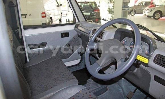 Buy Used Mahindra Bolero White Car in Ndola in Zambia Buy Used Mahindra Bolero White Car in Ndola in Zambia