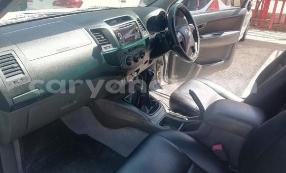 Tenga Tsaru Toyota Hilux Chena Mota in Ndola in Zambia Tenga Tsaru Toyota Hilux Chena Mota in Ndola in Zambia