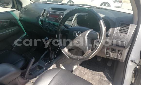 Tenga Tsaru Toyota Hilux Chena Mota in Ndola in Zambia Tenga Tsaru Toyota Hilux Chena Mota in Ndola in Zambia