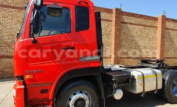 Acheter Occasion Utilitaire Nissan UD Rouge à Chilanga, Lusaka Acheter Occasion Utilitaire Nissan UD Rouge à Chilanga, Lusaka