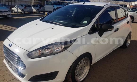 Acheter Occasion Voiture Ford Fiesta Blanc à Chipata, Zambie Acheter Occasion Voiture Ford Fiesta Blanc à Chipata, Zambie