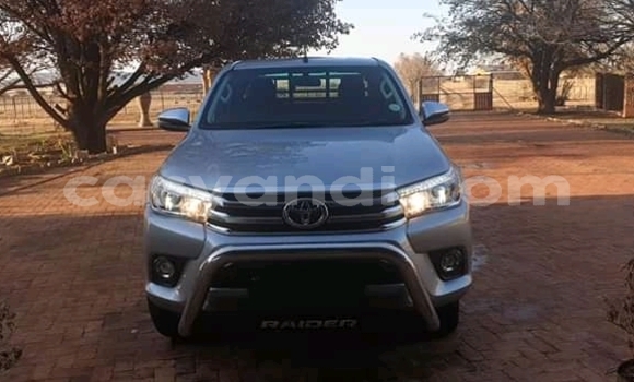Tenga Tsaru Toyota Hilux Sirivha Mota in Chingola in Zambia Tenga Tsaru Toyota Hilux Sirivha Mota in Chingola in Zambia