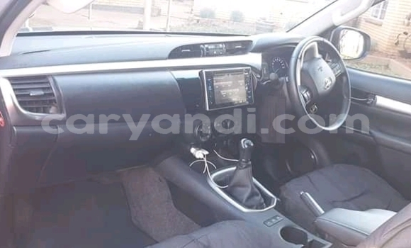 Tenga Tsaru Toyota Hilux Sirivha Mota in Chingola in Zambia Tenga Tsaru Toyota Hilux Sirivha Mota in Chingola in Zambia