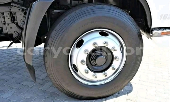 Tenga Imported Hino 300 Series Chena Rori in Kalomo in Southern Tenga Imported Hino 300 Series Chena Rori in Kalomo in Southern