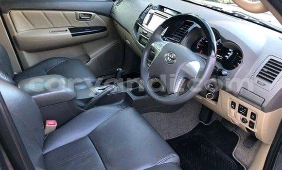 Tenga Tsaru Toyota Fortuner Nhema Mota in Chingola in Zambia Tenga Tsaru Toyota Fortuner Nhema Mota in Chingola in Zambia