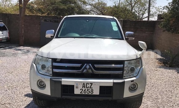 Tenga Tsaru Mitsubishi Pajero Chena Mota in Lusaka in Zambia