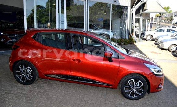 Buy Used Renault Clio V6 Red Car in Kitwe in Zambia Buy Used Renault Clio V6 Red Car in Kitwe in Zambia