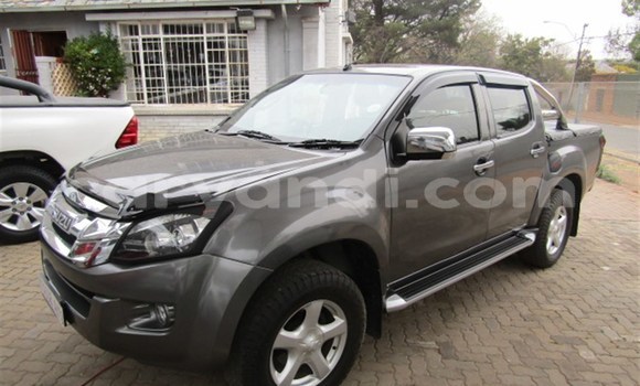 Nunua Ilio tumika Isuzu KB Nyingine Gari ndani ya Lusaka nchini Zambia Nunua Ilio tumika Isuzu KB Nyingine Gari ndani ya Lusaka nchini Zambia