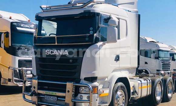Buy Used Scania R420 White Truck in Choma in Southern