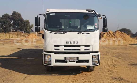 Acheter Occasion Utilitaire Isuzu FTR 850 Blanc à Choma, Du sud Acheter Occasion Utilitaire Isuzu FTR 850 Blanc à Choma, Du sud