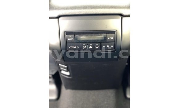 Nunua Imported Toyota Prado Bluu Gari ndani ya Import - Dubai nchini Zambia Nunua Imported Toyota Prado Bluu Gari ndani ya Import - Dubai nchini Zambia