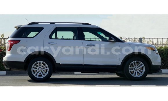 Buy Import Ford Explorer White Car in Import - Dubai in Zambia Buy Import Ford Explorer White Car in Import - Dubai in Zambia