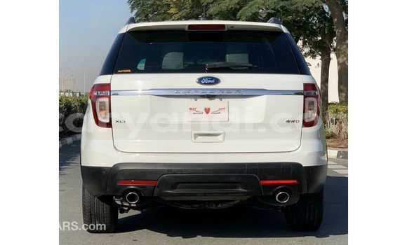 Buy Import Ford Explorer White Car in Import - Dubai in Zambia Buy Import Ford Explorer White Car in Import - Dubai in Zambia