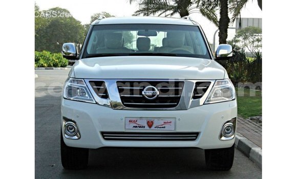 Acheter Import Voiture Nissan Patrol Blanc à Import - Dubai, Zambie Acheter Import Voiture Nissan Patrol Blanc à Import - Dubai, Zambie