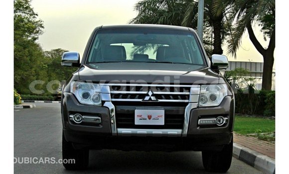 Acheter Import Voiture Mitsubishi Pajero Marron à Import - Dubai, Zambie Acheter Import Voiture Mitsubishi Pajero Marron à Import - Dubai, Zambie