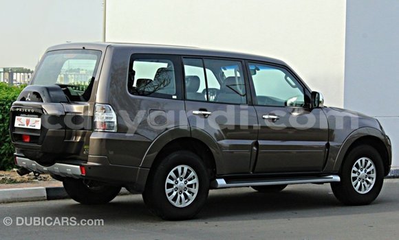 Acheter Import Voiture Mitsubishi Pajero Marron à Import - Dubai, Zambie Acheter Import Voiture Mitsubishi Pajero Marron à Import - Dubai, Zambie