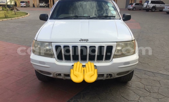 Acheter Occasion Voiture Jeep Grand Cherokee Blanc à Lusaka, Zambie Acheter Occasion Voiture Jeep Grand Cherokee Blanc à Lusaka, Zambie
