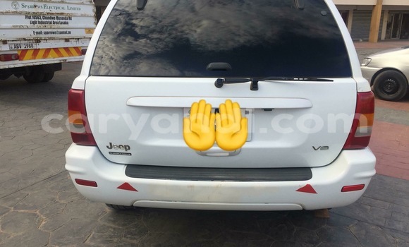 Acheter Occasion Voiture Jeep Grand Cherokee Blanc à Lusaka, Zambie Acheter Occasion Voiture Jeep Grand Cherokee Blanc à Lusaka, Zambie