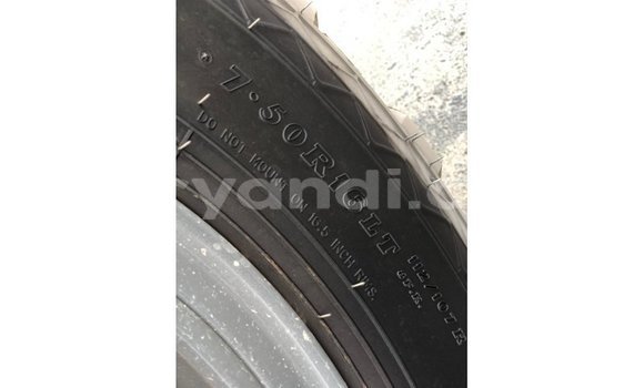 Buy Import Toyota Land Cruiser White Car in Import - Dubai in Zambia Buy Import Toyota Land Cruiser White Car in Import - Dubai in Zambia