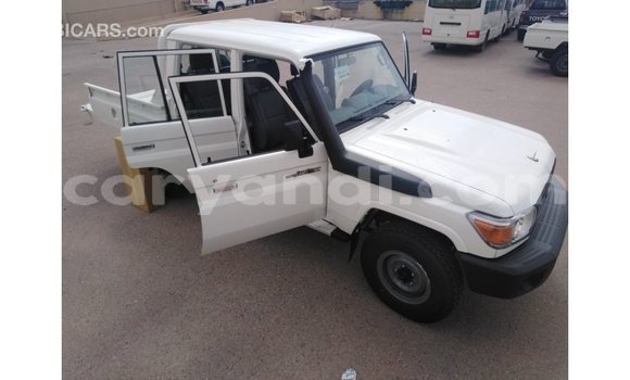 Buy Import Toyota Land Cruiser White Car in Import - Dubai in Zambia Buy Import Toyota Land Cruiser White Car in Import - Dubai in Zambia