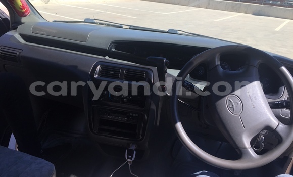 Acheter Occasion Voiture Toyota Noah Beige à Lusaka, Zambie Acheter Occasion Voiture Toyota Noah Beige à Lusaka, Zambie