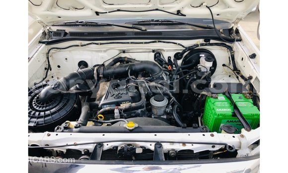 Nunua Imported Toyota Fortuner Nyeupe Gari ndani ya Import - Dubai nchini Zambia Nunua Imported Toyota Fortuner Nyeupe Gari ndani ya Import - Dubai nchini Zambia