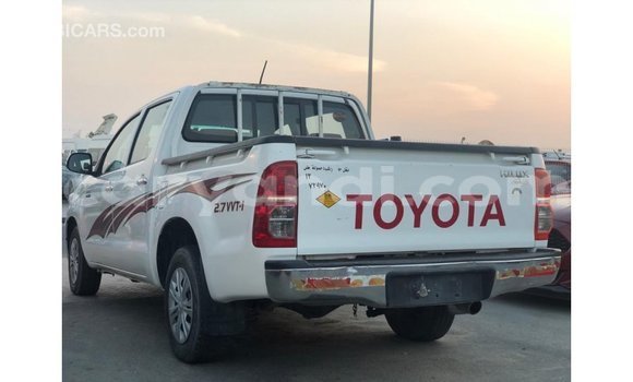 Tenga Imported Toyota Hilux Chena Mota in Import - Dubai in Zambia Tenga Imported Toyota Hilux Chena Mota in Import - Dubai in Zambia
