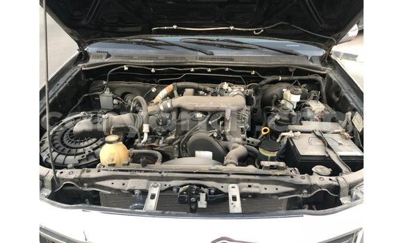 Tenga Imported Toyota Hilux Nhema Mota in Import - Dubai in Zambia Tenga Imported Toyota Hilux Nhema Mota in Import - Dubai in Zambia