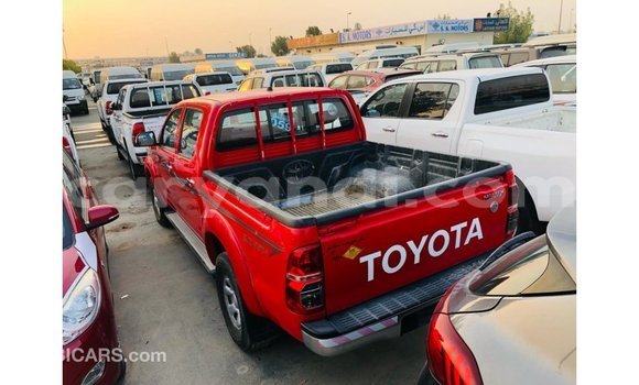 Nunua Imported Toyota Hilux Nyekundu Gari ndani ya Import - Dubai nchini Zambia Nunua Imported Toyota Hilux Nyekundu Gari ndani ya Import - Dubai nchini Zambia