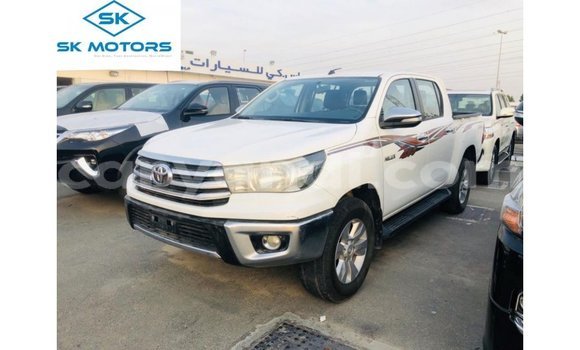 Buy Import Toyota Hilux White Car in Import - Dubai in Zambia